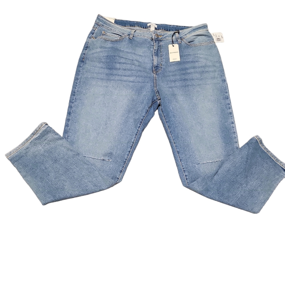 18 Forever 21 Boyfriend Mid Rise Jeans